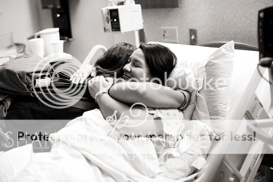 Meeting Halle  |  Hendersonville TN Newborn Photographer  |  Nashville TN Newborn Photographer